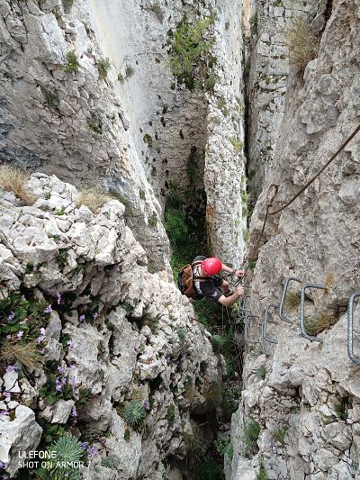 VÍA FERRATA FORADADA DE TOSCAR