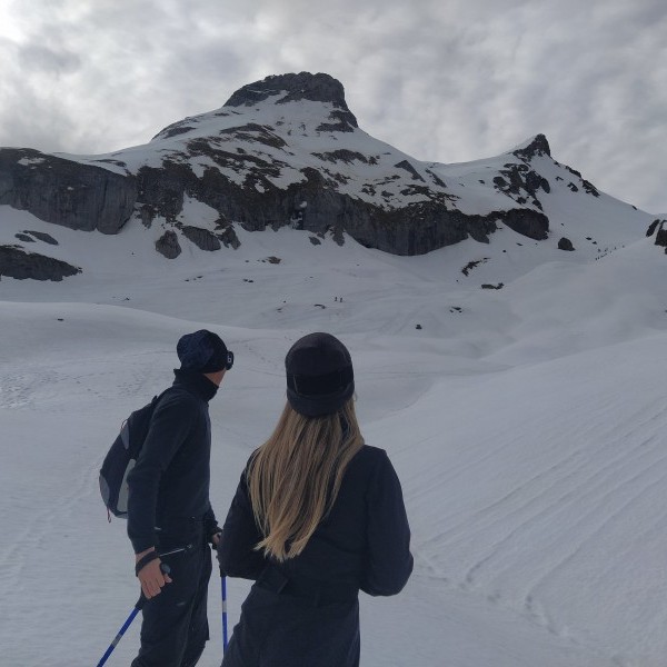 Raquetas de nieve, alternativa de aventura segura para todos