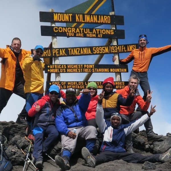 Expedición al Kilimanjaro 5.895m por la Ruta Machame