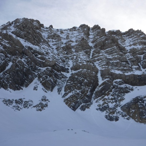 CORREDOR DE LA IZQUIERDA 350M D (IV mixto, 90º max) CARA OESTE TAILLON