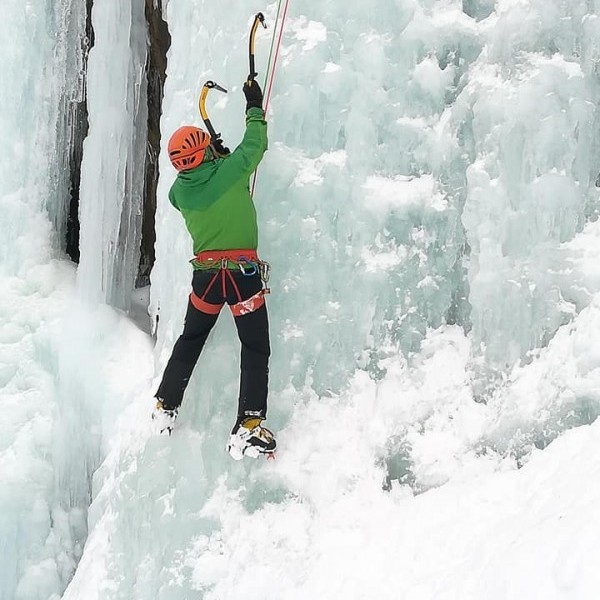 Array
(
    [id] => 1901
    [id_producto] => 102
    [imagen] => 102-1901-compraractividades-diariasescalada-en-hielo-escalada-en-hielo-con-un-guia-formula-particular.jpg
    [orden] => 0
)
