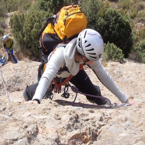 Array
(
    [id] => 2167
    [id_producto] => 141
    [imagen] => 141-2167-comprarformacioncursos-de-escalada-en-rocacurso-avanzado-de-escalada-varios-largos.jpg
    [orden] => 0
)
