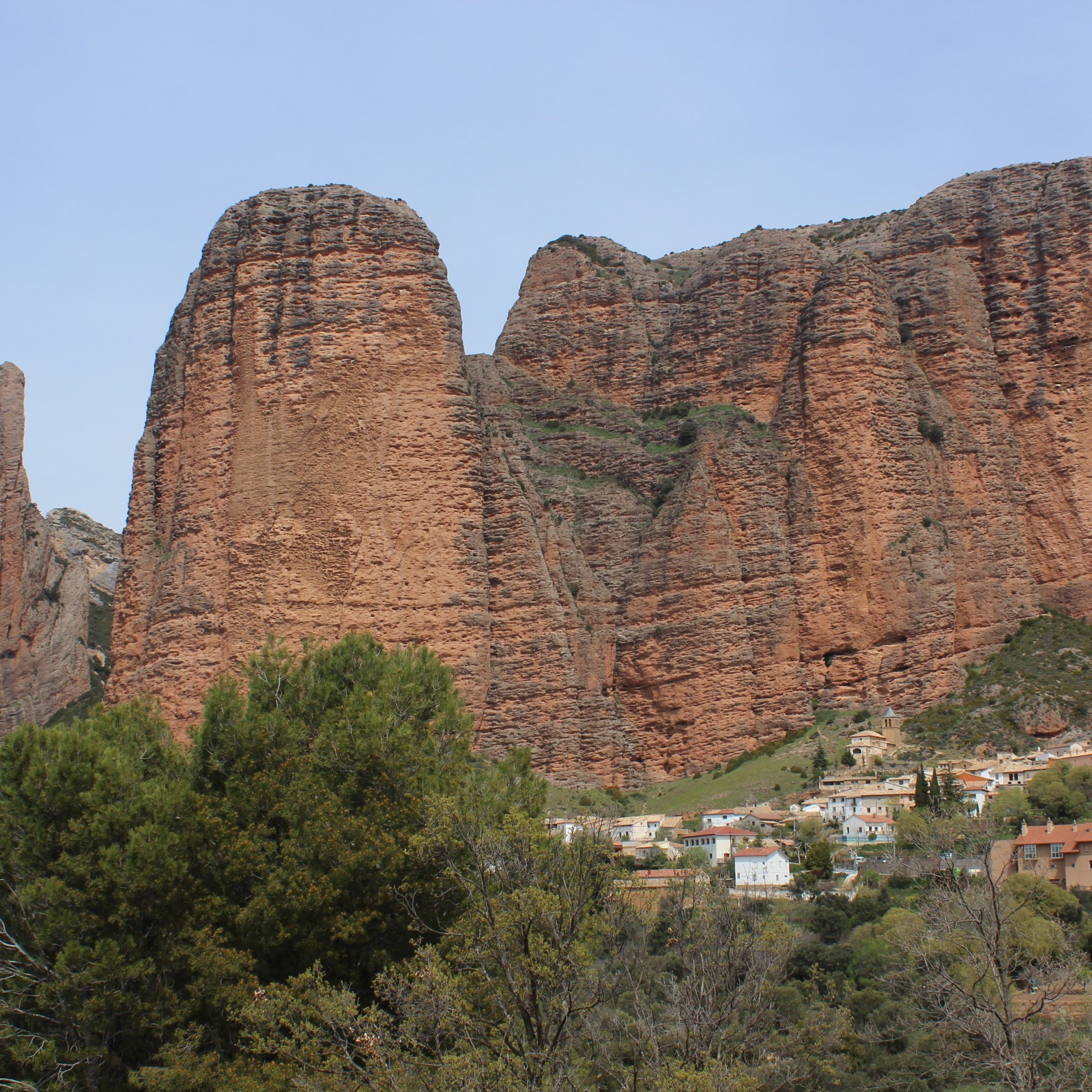 Array
(
    [id] => 2231
    [id_producto] => 415
    [imagen] => 415-2231-comprarmas-actividadesescalada-en-rocaescalada-guiada-en-los-mallos-de-riglos.JPG
    [orden] => 0
)
