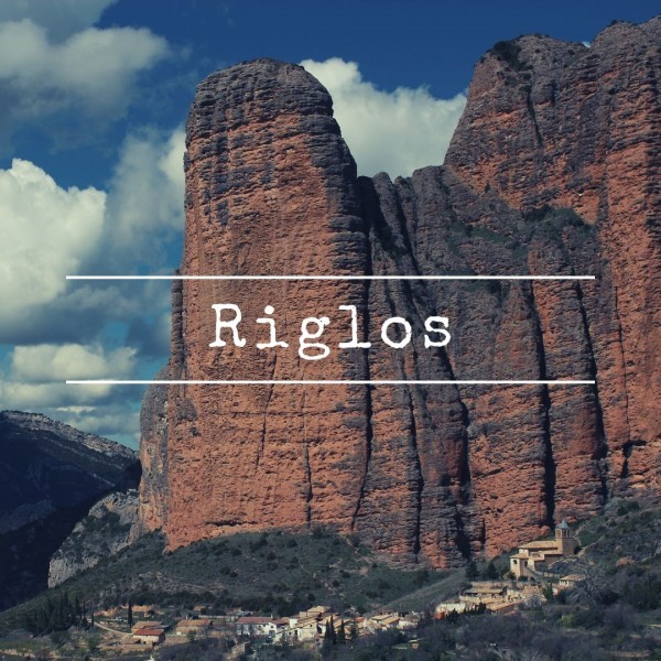 Escaladas en los mallos de Riglos con un guía