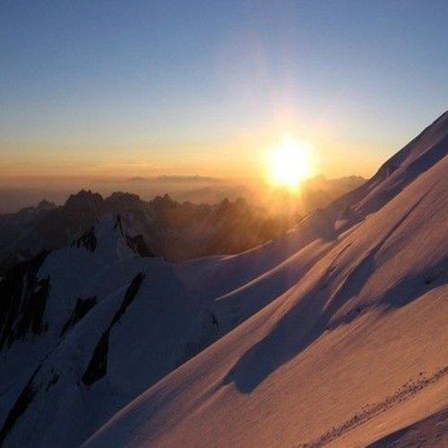 Array
(
    [id] => 3578
    [id_producto] => 526
    [imagen] => 526-3578-ascension-al-mont-blanc-clon-526_114.jpg
    [orden] => 3
)
